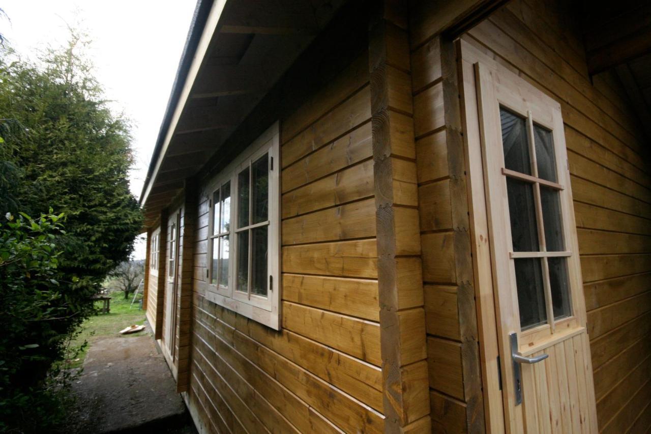 Yealm Cabin Self Catering Log Cabin In Devon With Hot Tub Plymouth Exterior foto